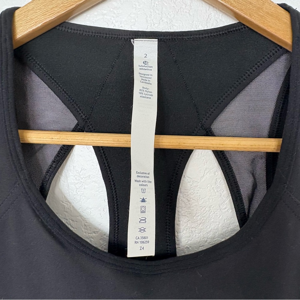 LULULEMON • Globetrotter Dress in Black - Picture 6 of 9
